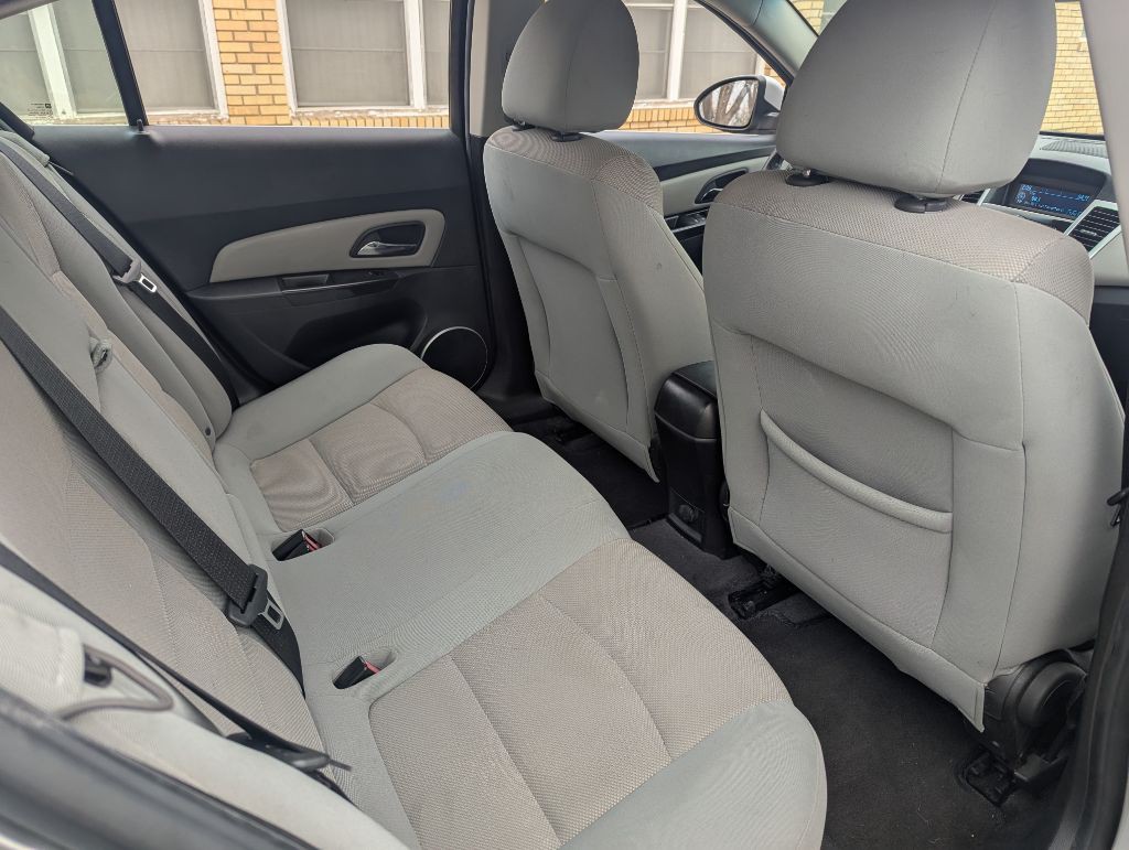 2012 Chevrolet Cruze Image 14