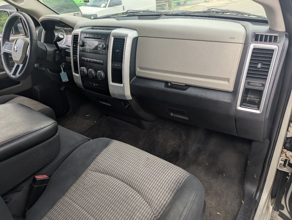 2010 Dodge Ram 1500 Image 14