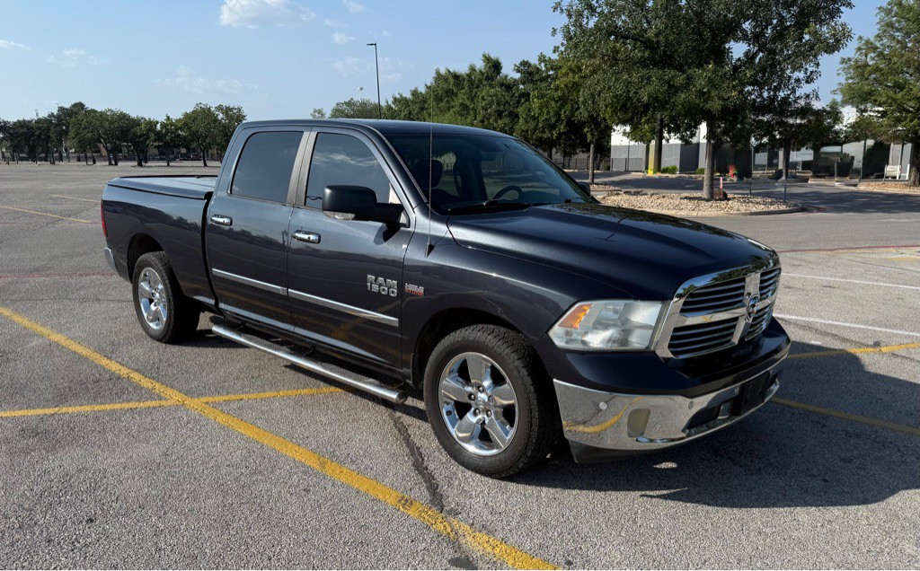 2014 RAM 1500 Image 9