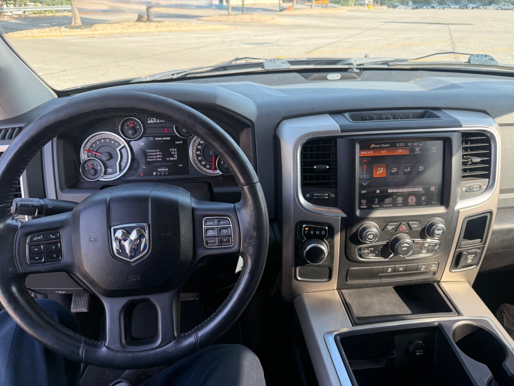 2014 RAM 1500 Image 11