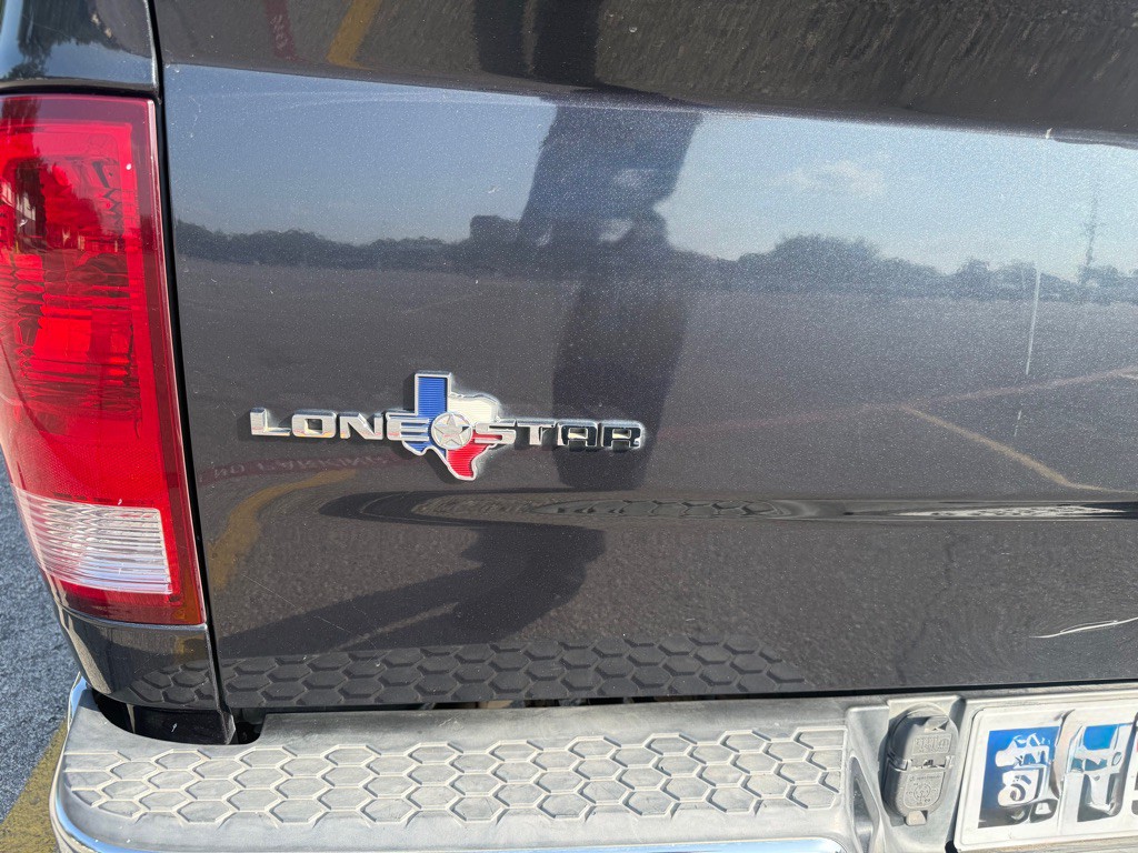 2014 RAM 1500 Image 12