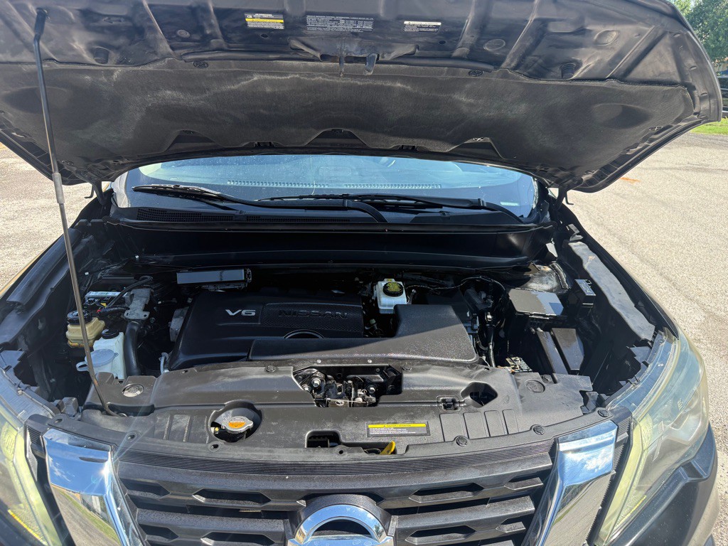 2018 Nissan Pathfinder Image 24