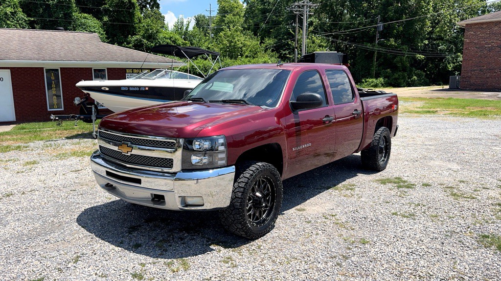 2013 Chevrolet Silverado 1500 Image 2