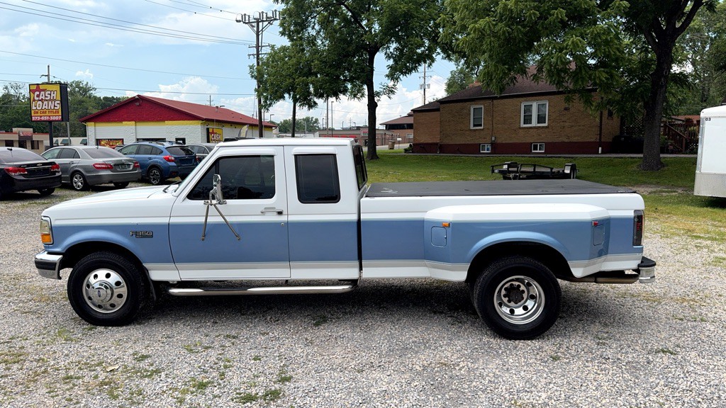 1997 Ford F-350 Image 5