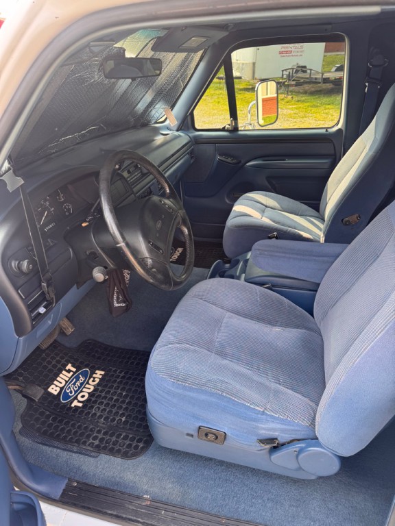 1997 Ford F-350 Image 8