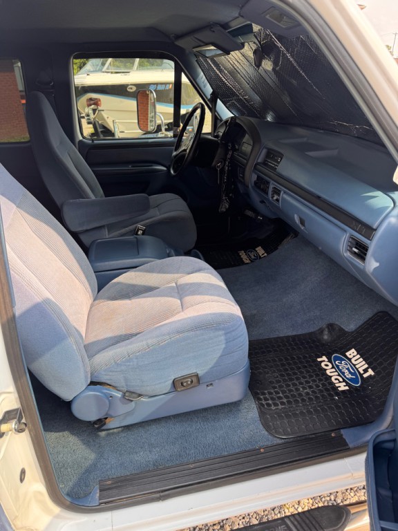 1997 Ford F-350 Image 9