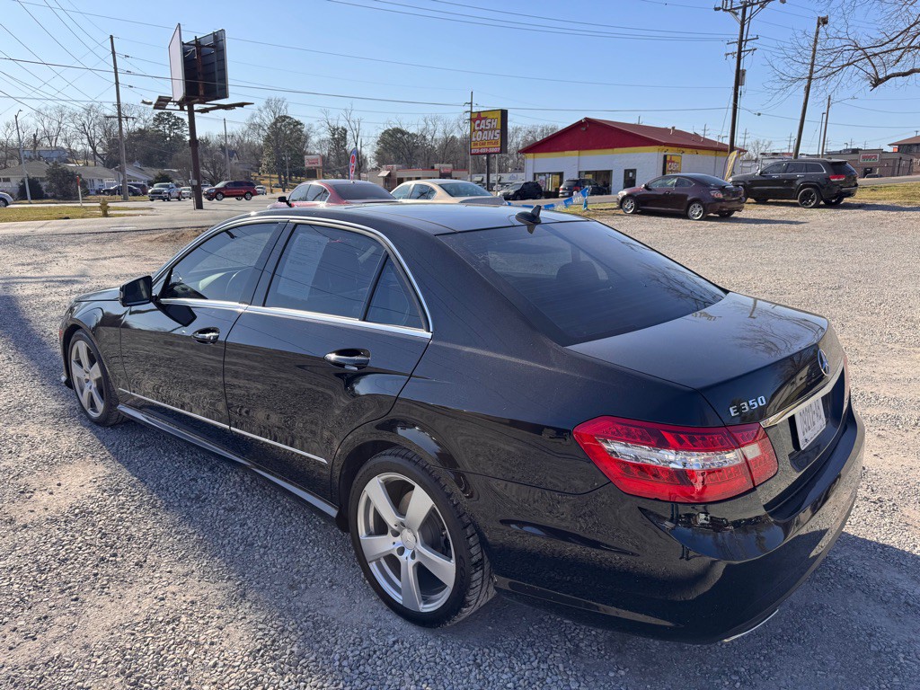 2011 Mercedes-Benz E-Class Image 5
