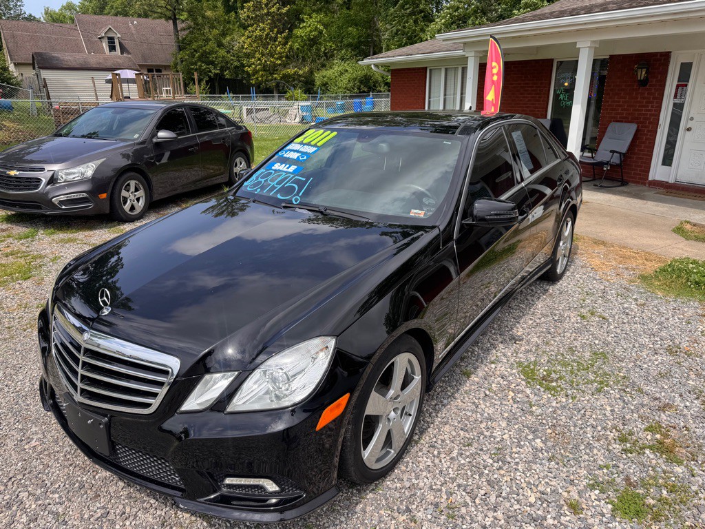 2011 Mercedes-Benz E-Class Image 13