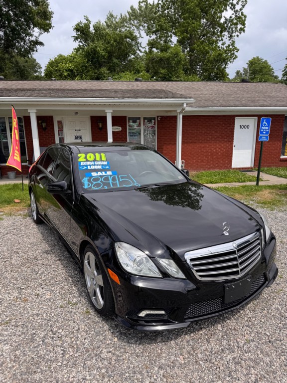 2011 Mercedes-Benz E-Class Image 14