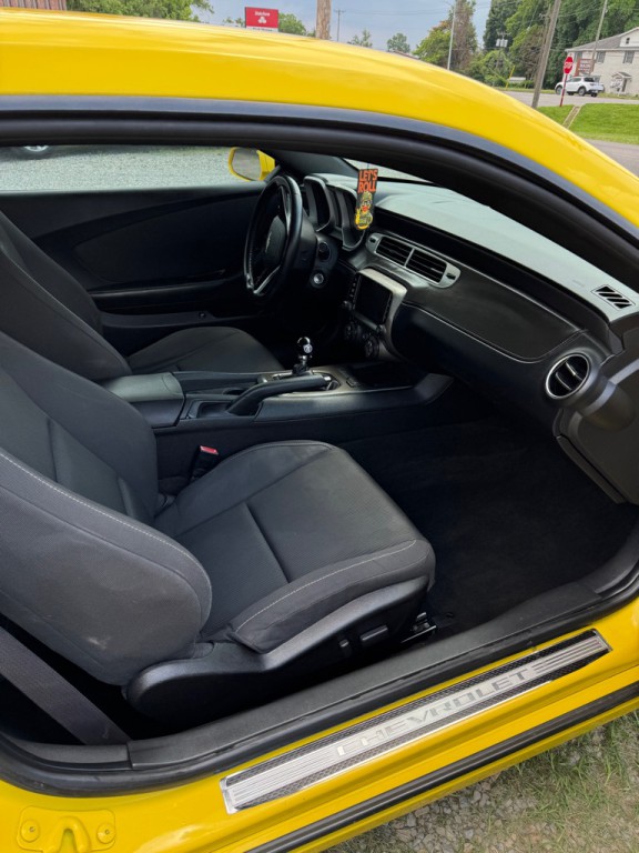 2014 Chevrolet Camaro Image 11