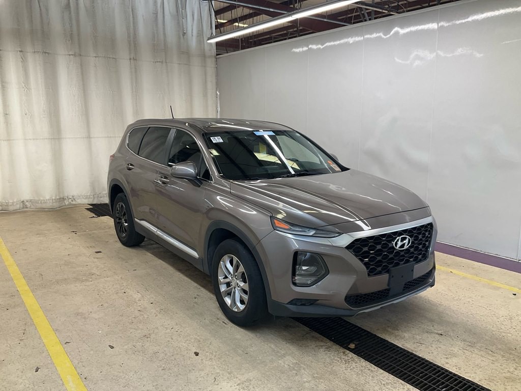 2019 Hyundai Santa Fe Image 1