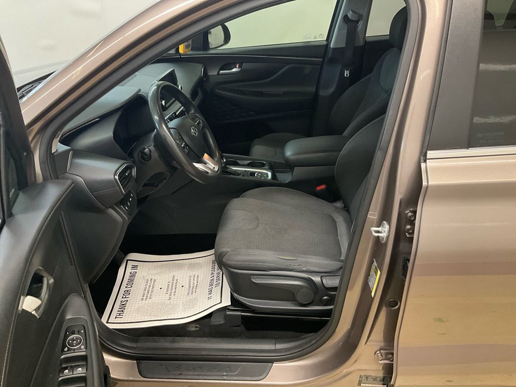 2019 Hyundai Santa Fe Image 4