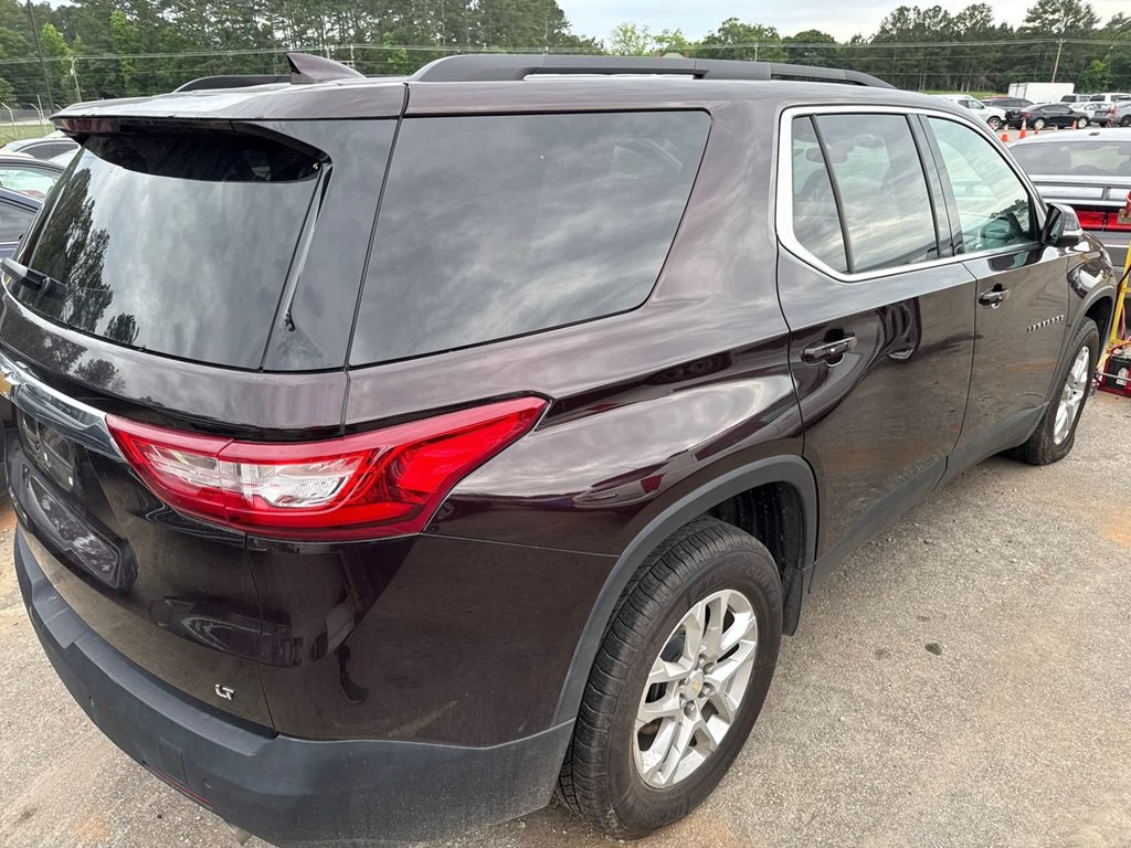 2021 Chevrolet Traverse Image 2