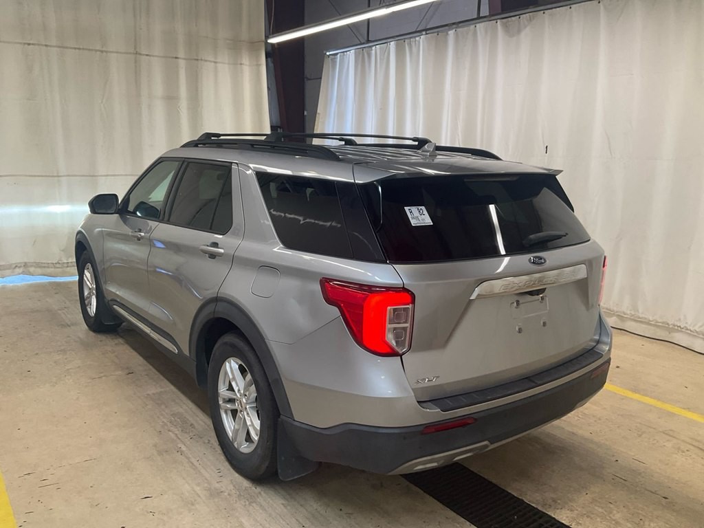 2020 Ford Explorer Image 2