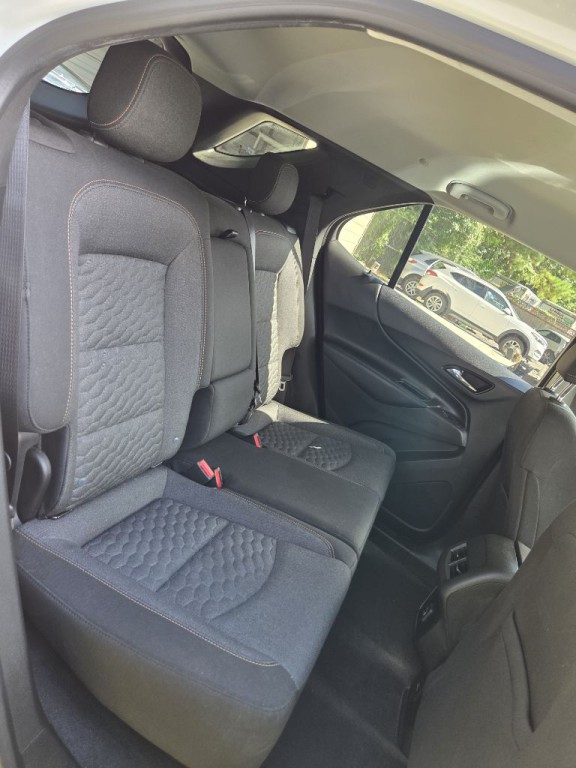 2020 Chevrolet Equinox Image 4