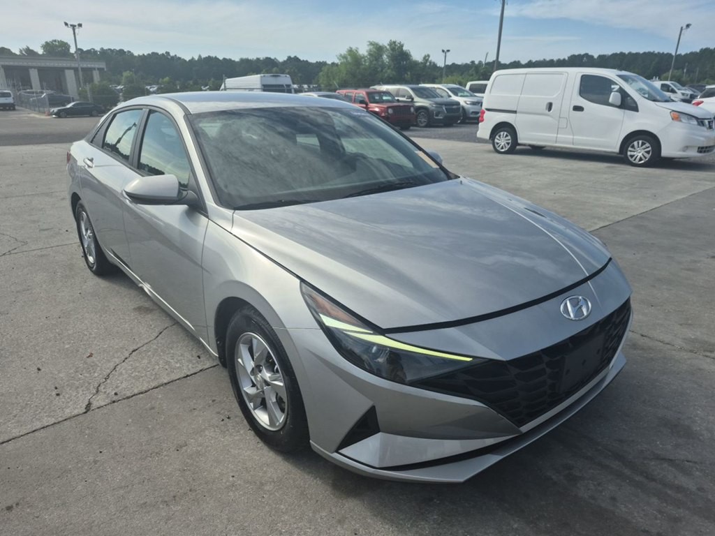 2021 Hyundai Elantra Image 1