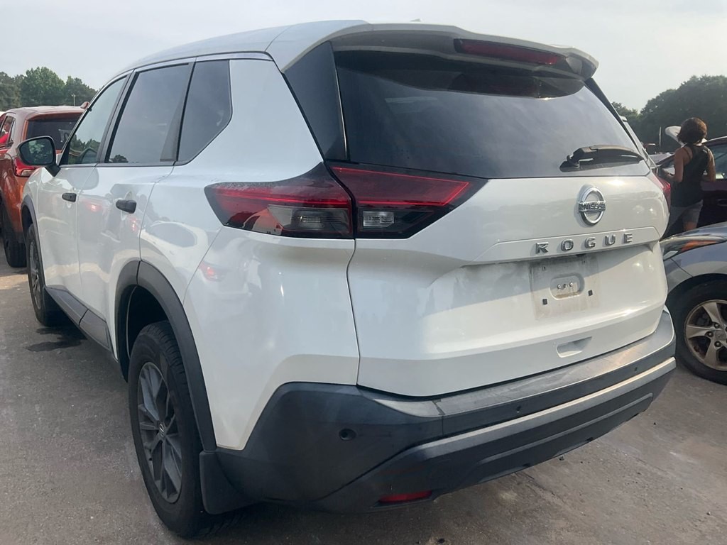 2021 Nissan Rogue Image 3