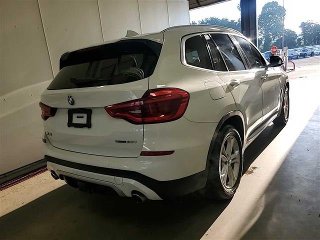 2020 BMW X3 Image 2