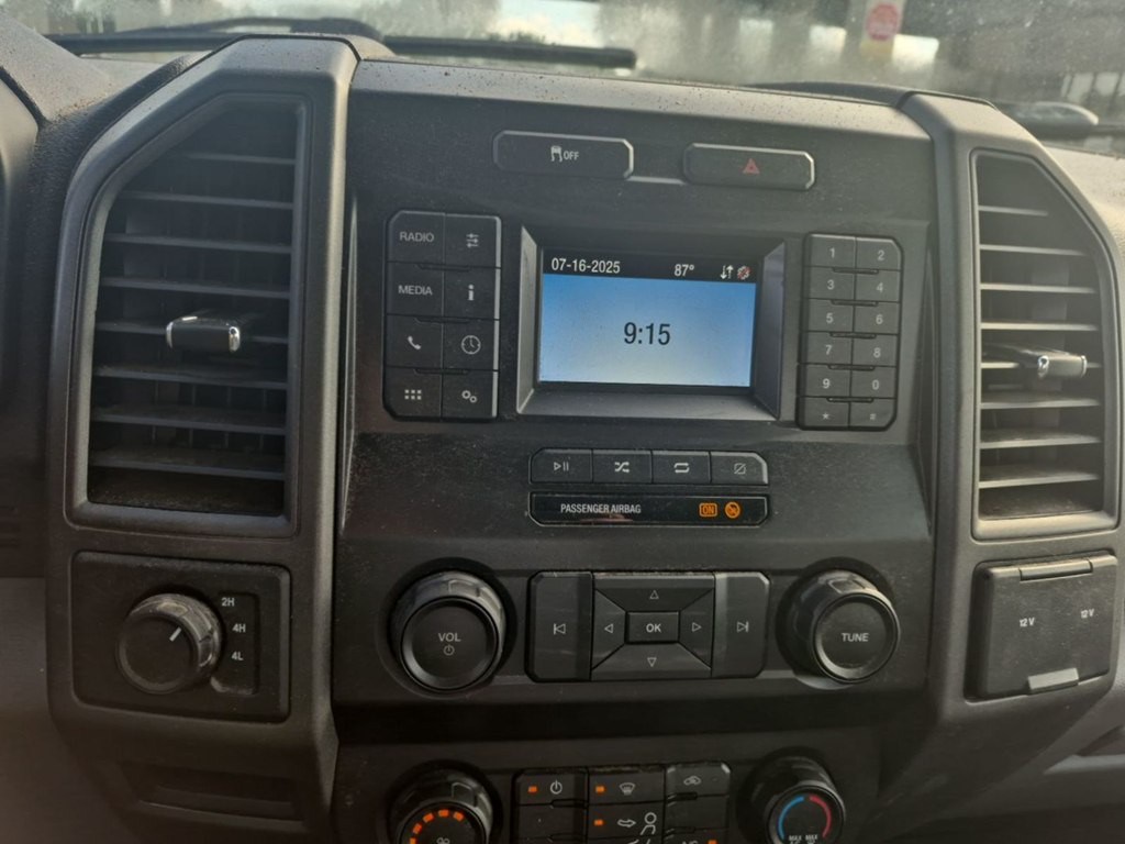 2021 Ford F-250 Image 6