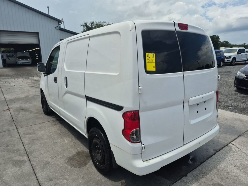 2017 Nissan NV200 Image 3