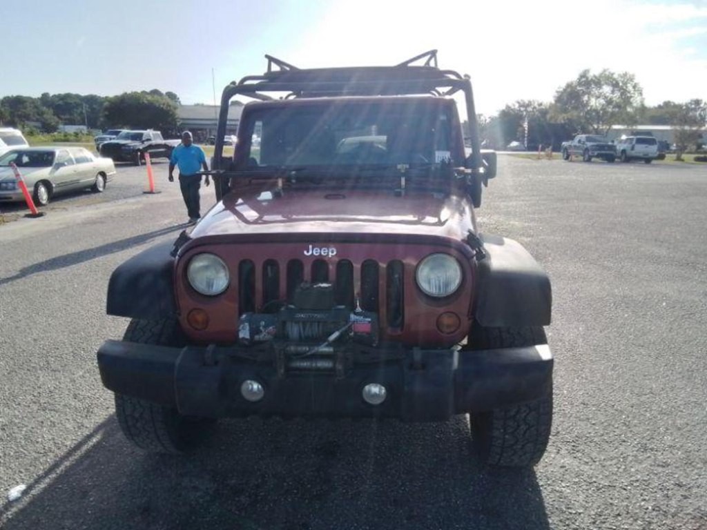 2013 Jeep Wrangler Unlimited Image 1