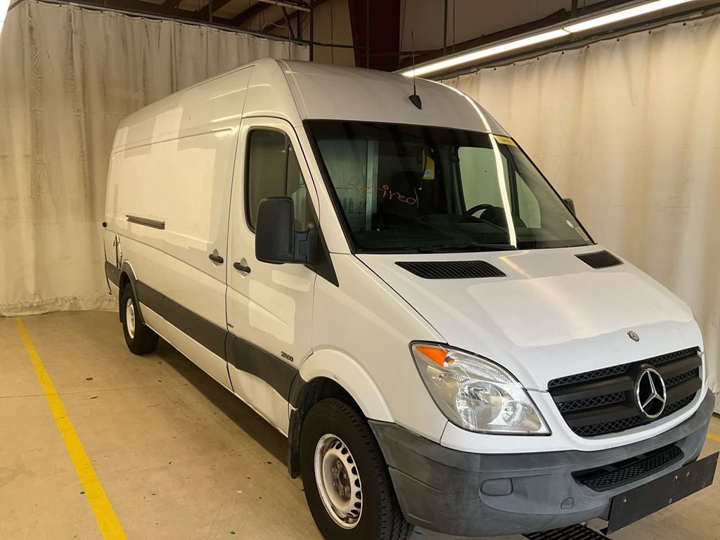 2011 Mercedes-Benz Sprinter Image 1