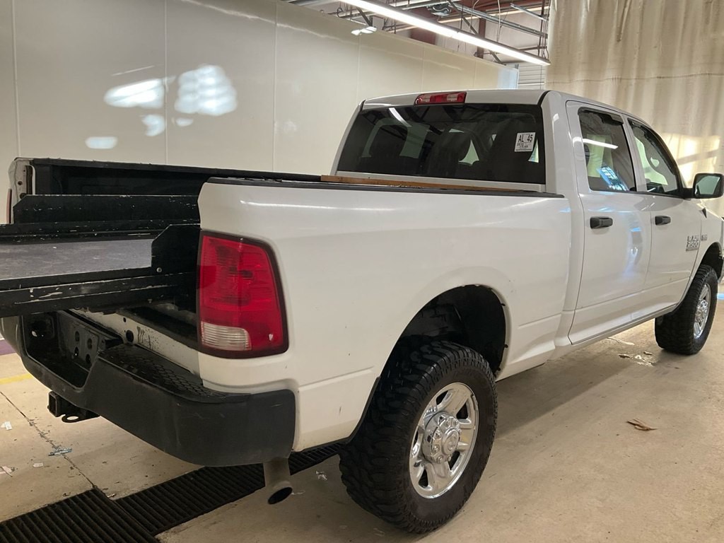 2015 RAM 2500 Image 4
