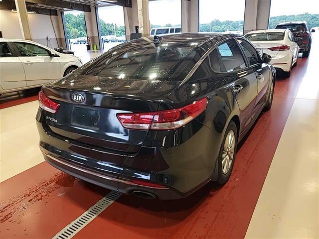 2016 Kia Optima Image 3