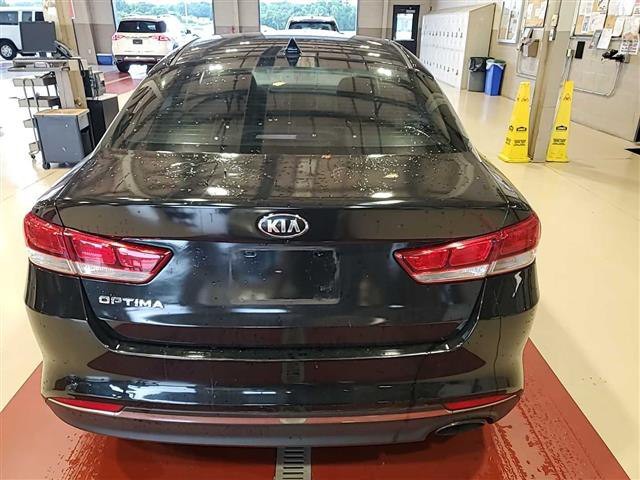 2016 Kia Optima Image 4