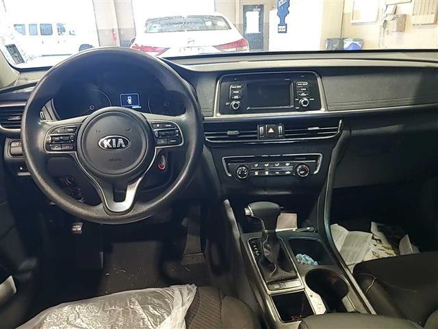 2016 Kia Optima Image 5