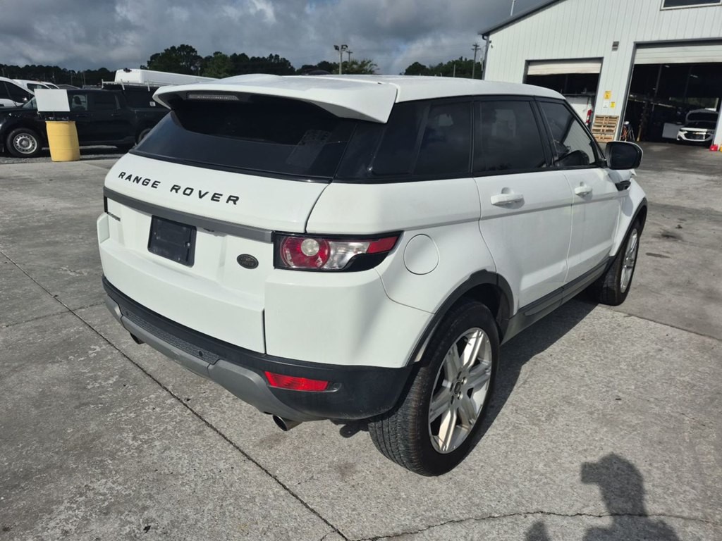 2013 Land Rover Range Rover Evoque Image 2