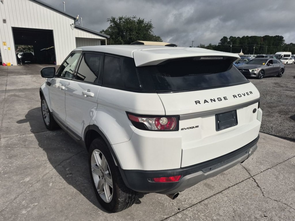 2013 Land Rover Range Rover Evoque Image 3