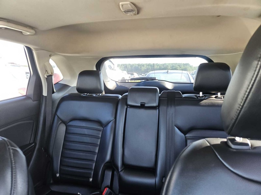 2020 Ford Edge Image 4