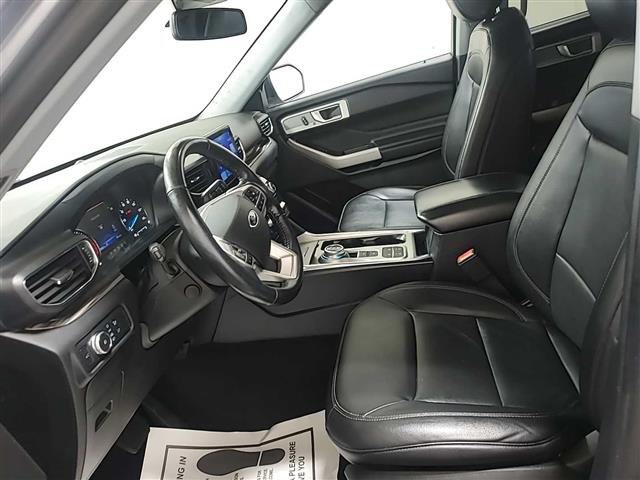 2021 Ford Explorer Image 6
