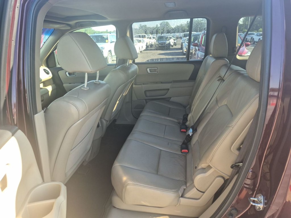 2015 Honda Pilot Image 4