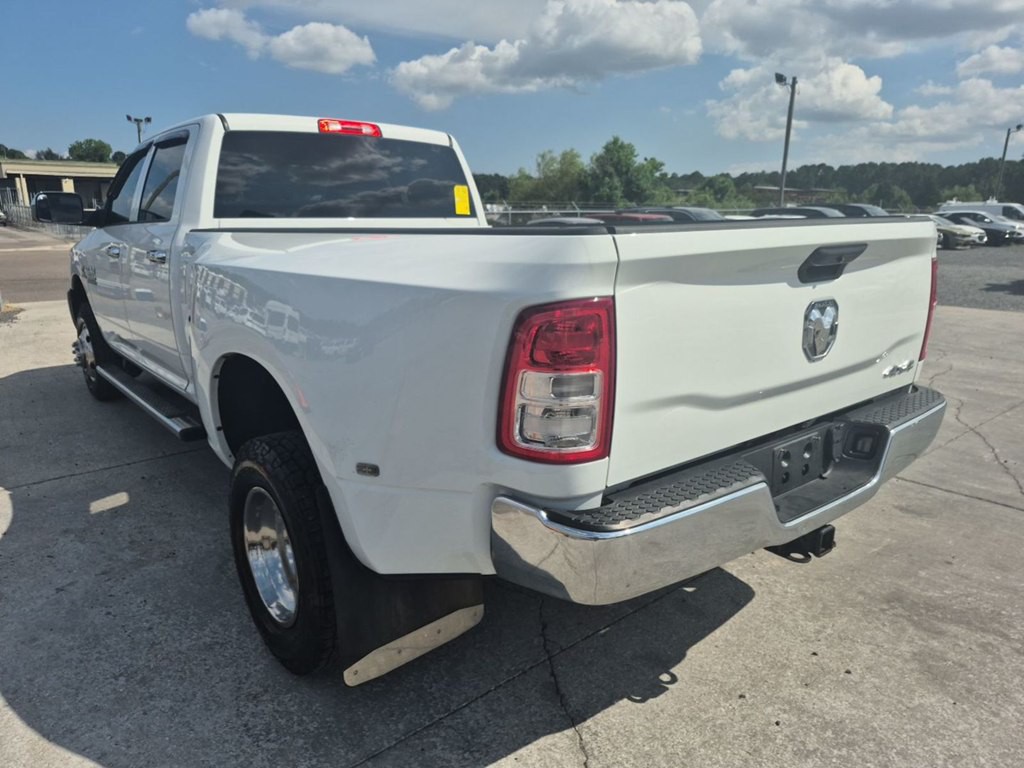 2018 RAM 3500 Image 1