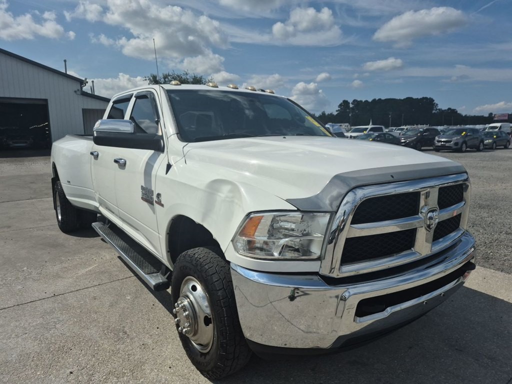 2018 RAM 3500 Image 4