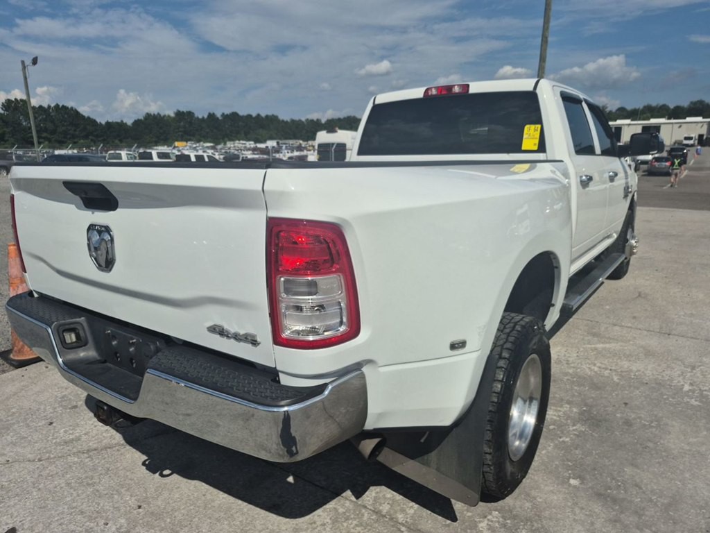 2018 RAM 3500 Image 5