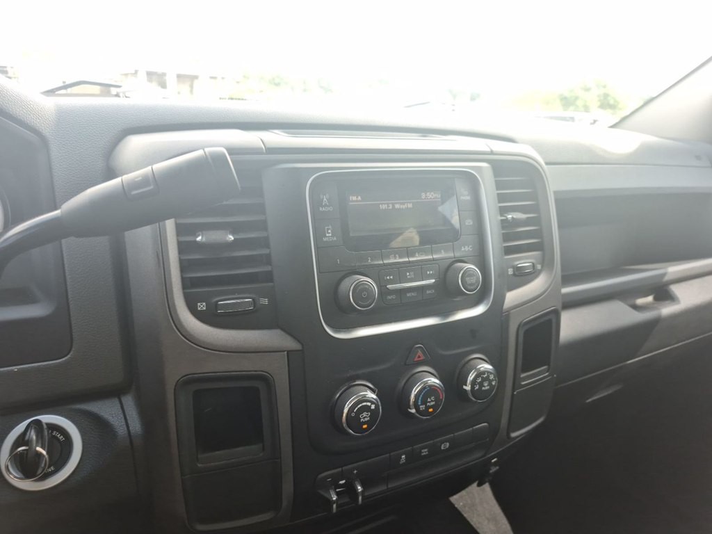 2018 RAM 3500 Image 8