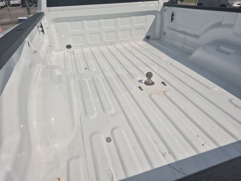 2018 RAM 3500 Image 9