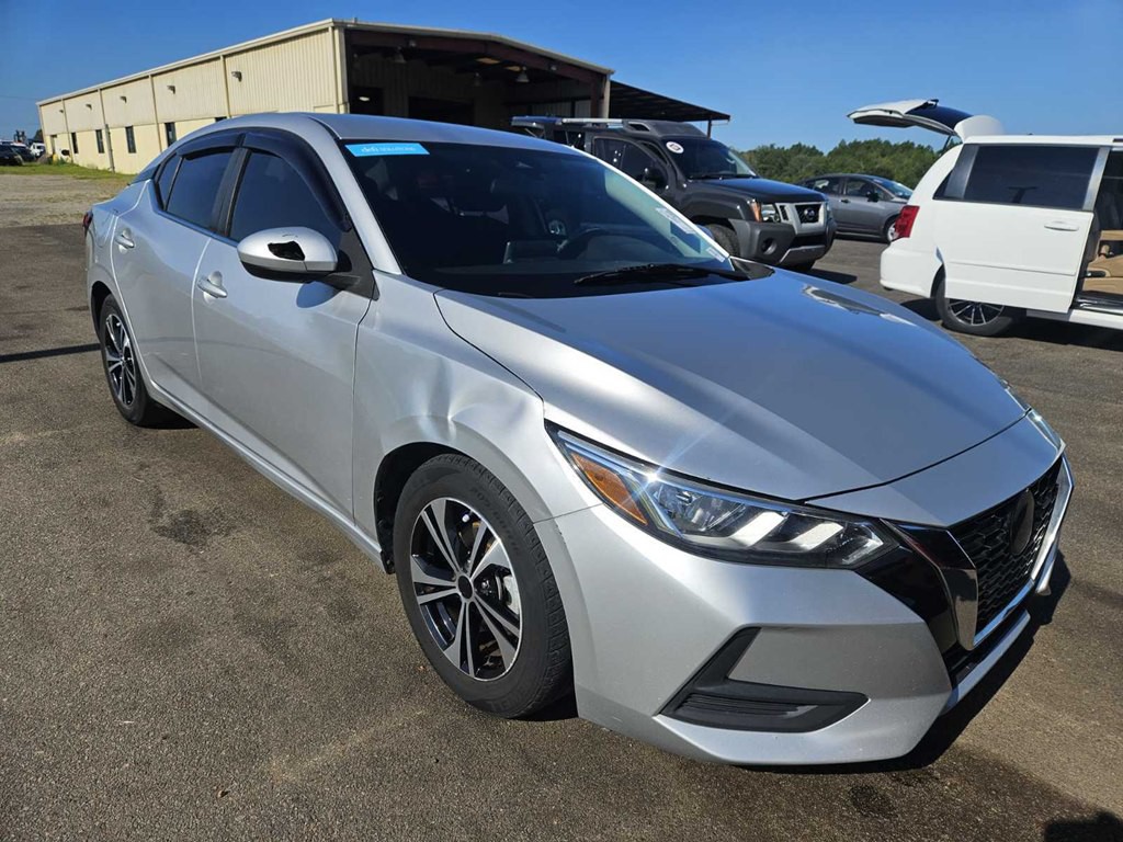 2021 Nissan Sentra Image 2