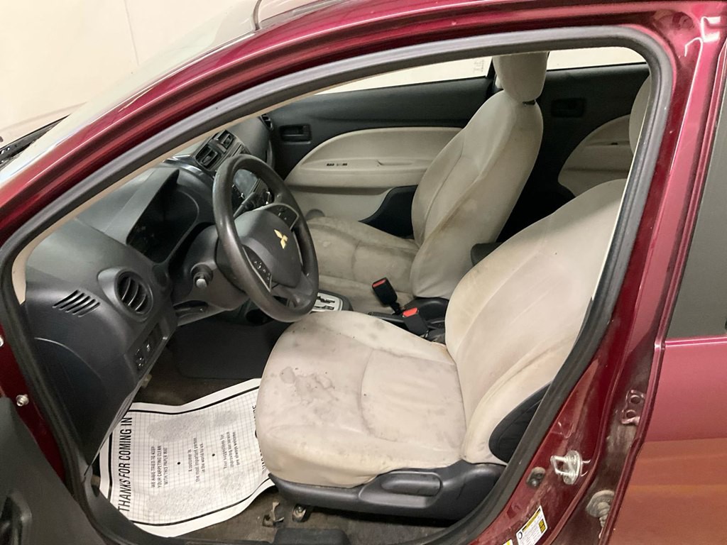 2019 Mitsubishi Mirage Image 4