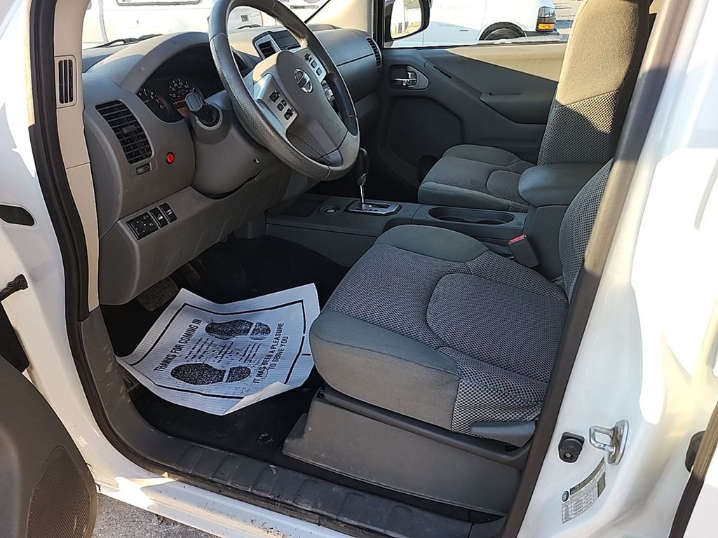 2021 Nissan Frontier Image 6