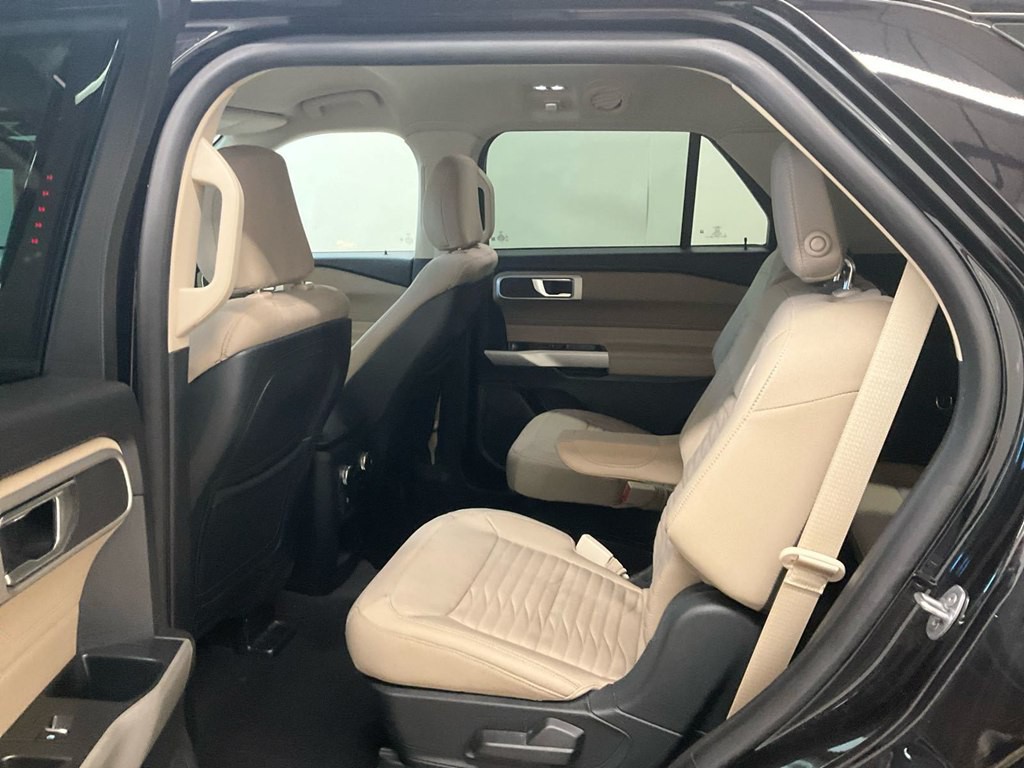2020 Ford Explorer Image 7
