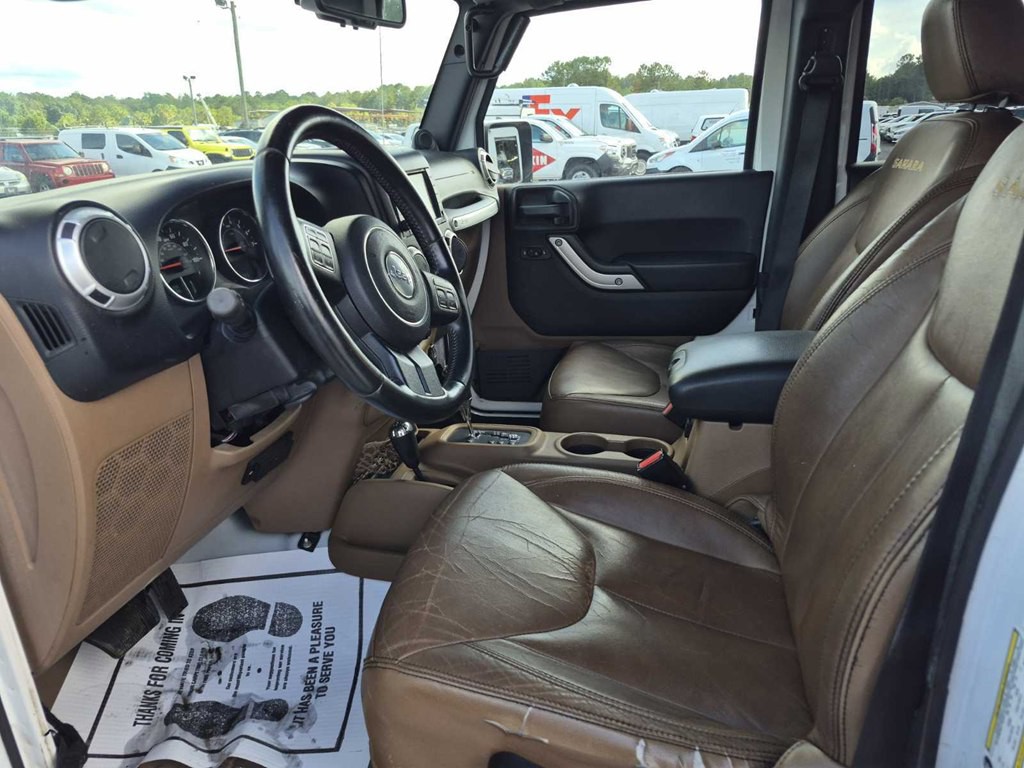 2013 Jeep Wrangler Unlimited Image 9