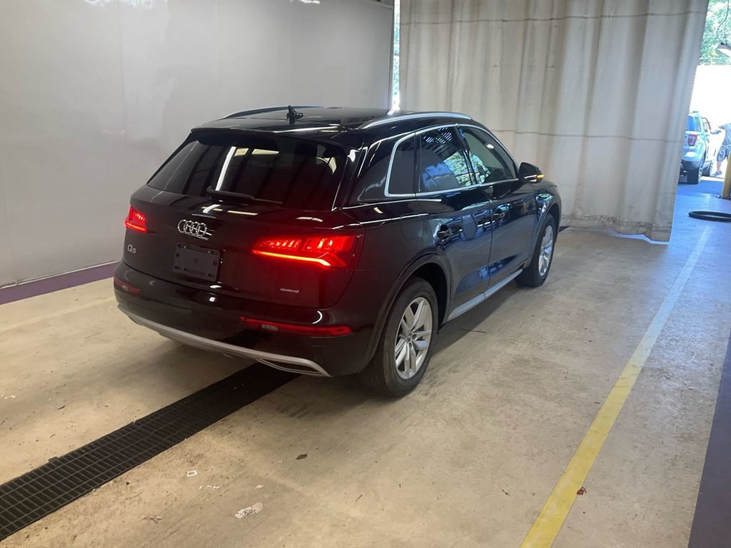 2020 Audi Q5 Image 3