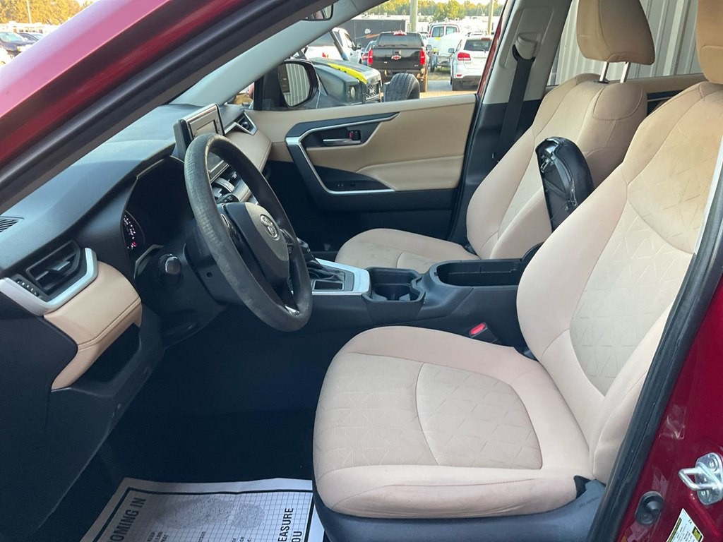 2020 Toyota Rav4 Image 6