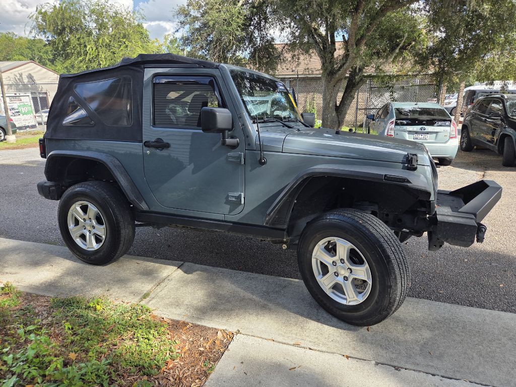 2014 Jeep Wrangler Image 9