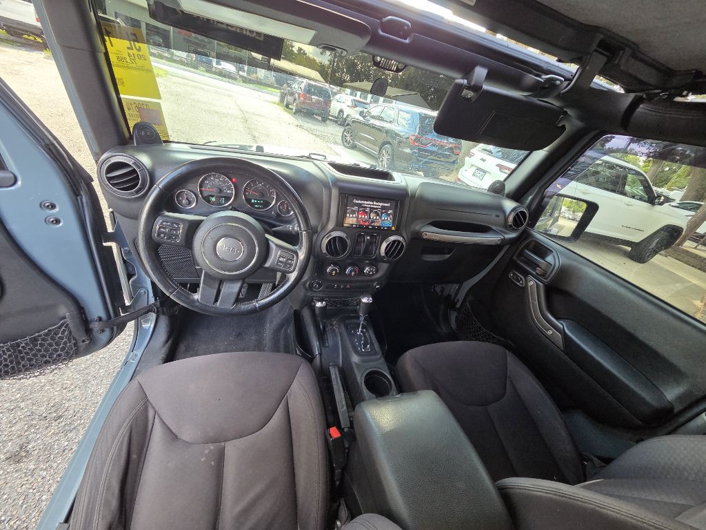2014 Jeep Wrangler Image 14