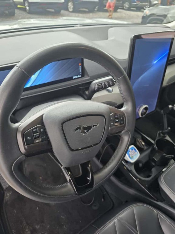 2022 Ford Mustang Image 6